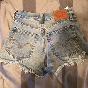 Button fly Short Shorts